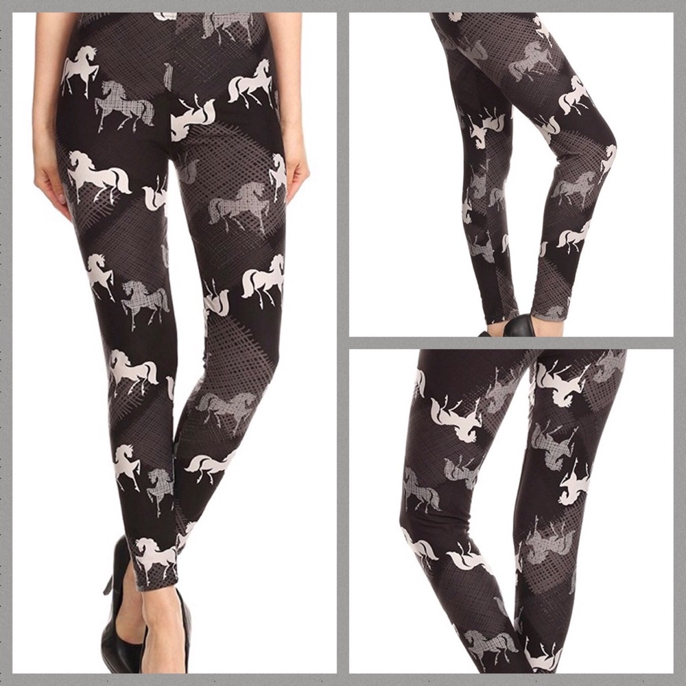 Horse leggings, regular one size.
